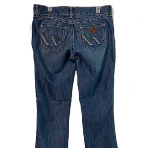 Women Wrangler Retro Mae Bootcut